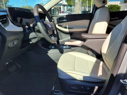 2025 Buick Encore GX Avenir