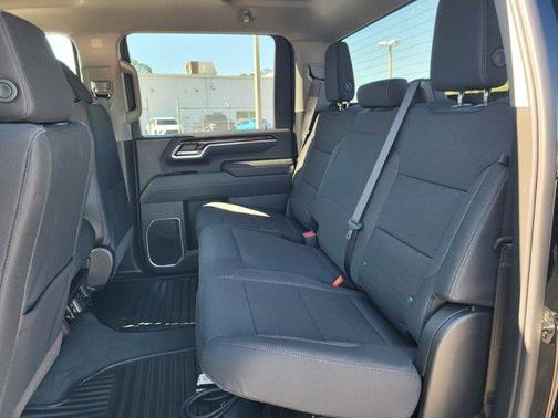 2026 GMC Sierra 2500 SLE