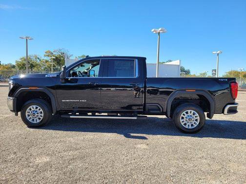2026 GMC Sierra 2500 SLE