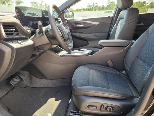 2025 Buick Envista Preferred FWD
