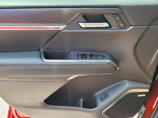 2026 GMC Acadia FWD Elevation