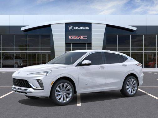 White Frost Tricoat 2026 Buick Envista Avenir FWD