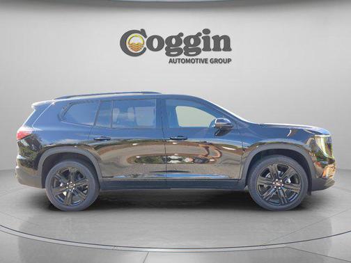 2026 GMC Acadia FWD Elevation