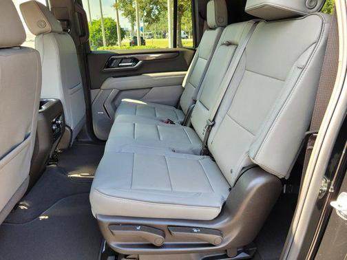 2026 GMC Yukon XL 4WD Elevation