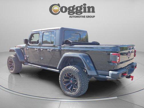 Black Clearcoat 2020 Jeep Gladiator Rubicon