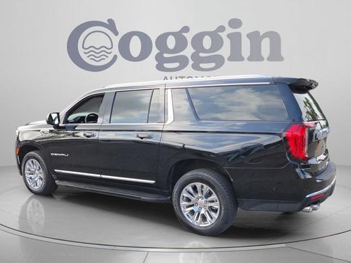 Onyx Black 2024 GMC Yukon XL Denali