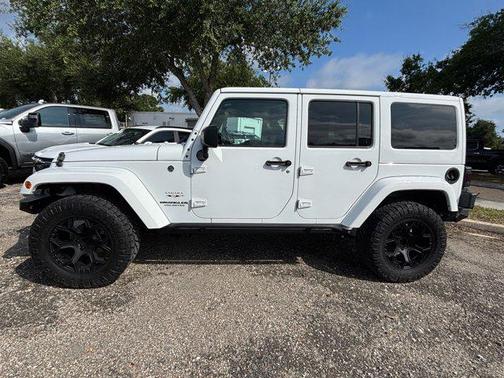 2016 Jeep Wrangler Unlimited Sahara