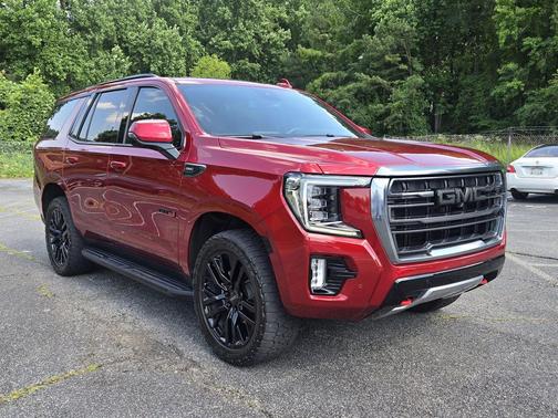 Volcanic Red Tintcoat 2024 GMC Yukon AT4