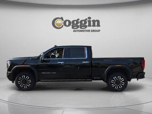 Onyx Black 2024 GMC Sierra 2500 Denali Ultimate