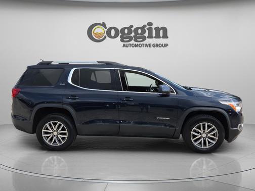 Dark Sapphire Blue Metallic 2017 GMC Acadia SLE-2