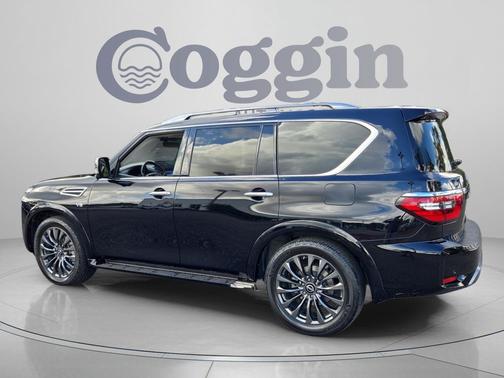 Super Black 2022 Nissan Armada Platinum 2WD