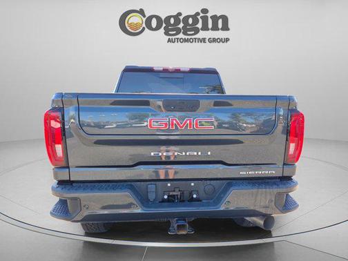 2023 GMC Sierra 2500 Denali