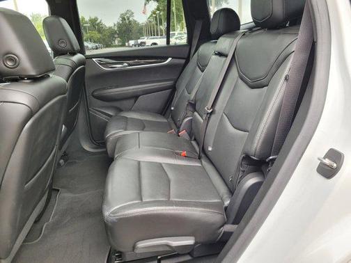 2020 Cadillac XT6 Premium Luxury FWD