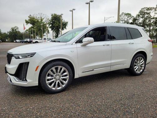 2020 Cadillac XT6 Premium Luxury FWD
