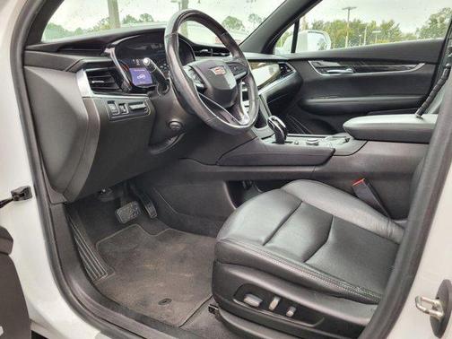 2020 Cadillac XT6 Premium Luxury FWD