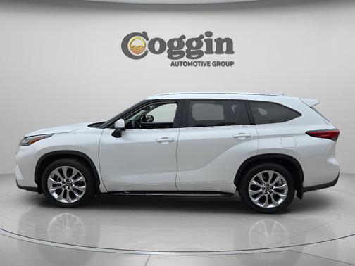 Wind Chill Pearl 2023 Toyota Highlander Limited