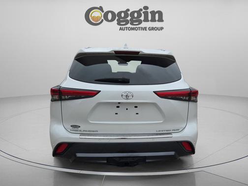 Wind Chill Pearl 2023 Toyota Highlander Limited