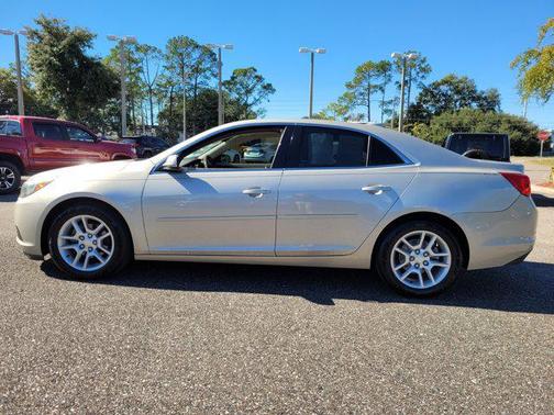 2015 Chevrolet Malibu 1LT