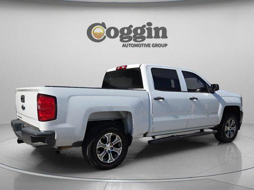 Summit White 2017 Chevrolet Silverado 1500 WT