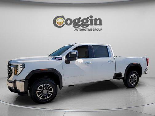 2026 GMC Sierra 3500 SLT