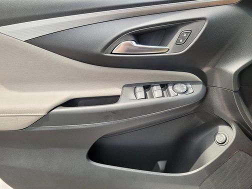 2025 Buick Envista Avenir FWD
