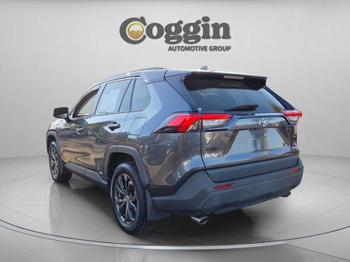 2023 Toyota RAV4 Hybrid XLE Premium