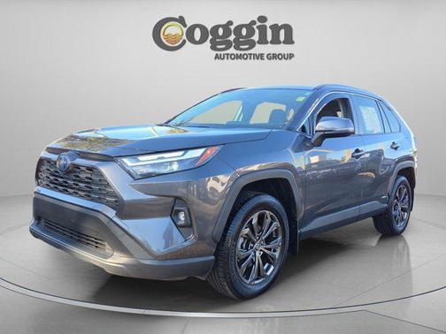 2023 Toyota RAV4 Hybrid XLE Premium