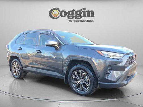 2023 Toyota RAV4 Hybrid XLE Premium