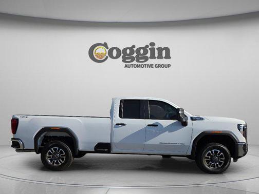 Summit White 2026 GMC Sierra 3500 Base