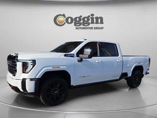 Summit White 2025 GMC Sierra 2500 AT4