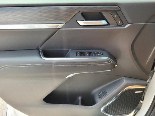 2026 GMC Acadia FWD Elevation