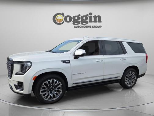 White Frost Tricoat 2023 GMC Yukon Denali Ultimate