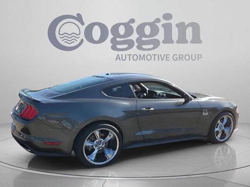 Magnetic 2020 Ford Mustang GT