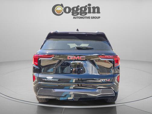 Ebony Twilight Metallic 2026 GMC Terrain AWD AT4