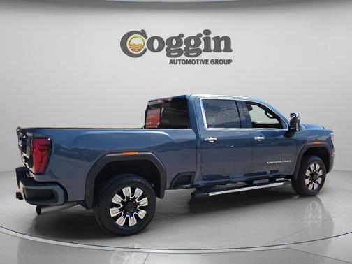 Downpour Metallic 2026 GMC Sierra 2500 Denali