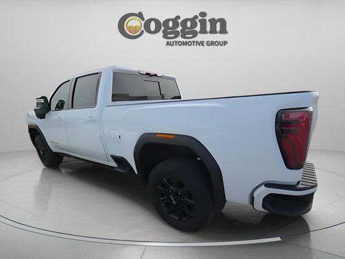 2024 GMC Sierra 2500 AT4