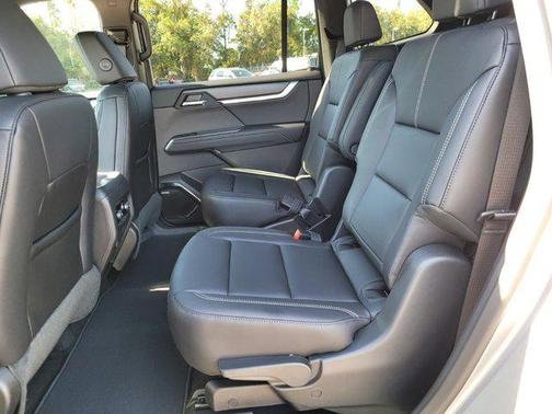 2026 GMC Acadia AWD Elevation
