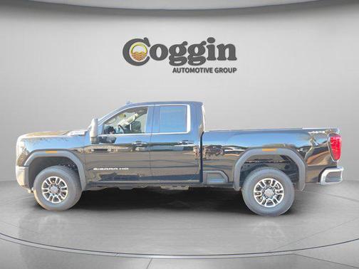 Onyx Black 2026 GMC Sierra 2500 SLE