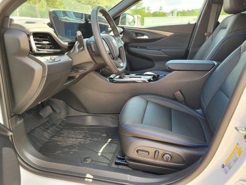 2025 Buick Envista Sport Touring FWD