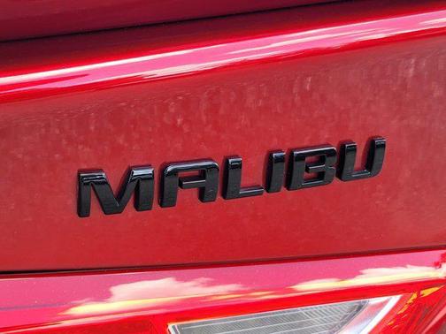 2022 Chevrolet Malibu FWD RS