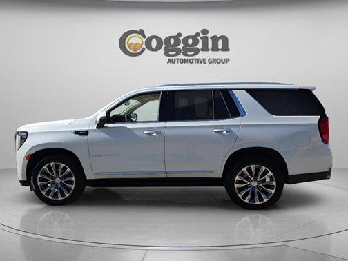 White Frost Tricoat 2021 GMC Yukon Denali