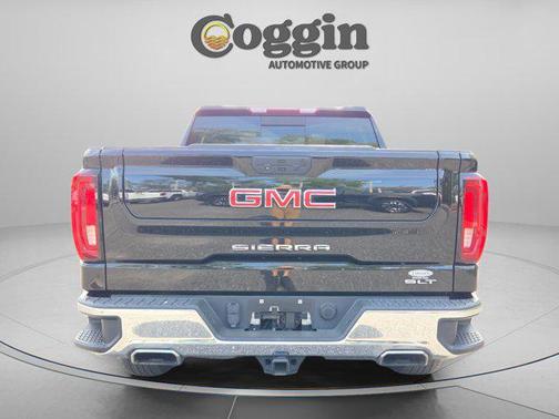 Onyx Black 2021 GMC Sierra 1500 SLT