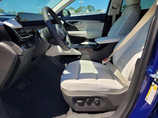 2025 Buick Envision Avenir AWD