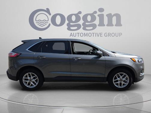Gray Metallic 2024 Ford Edge SEL