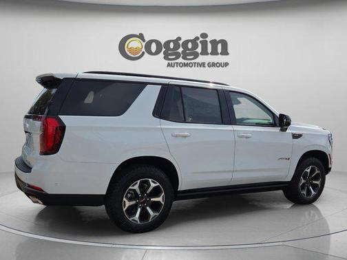 Summit White 2026 GMC Yukon 4WD AT4 Ultimate