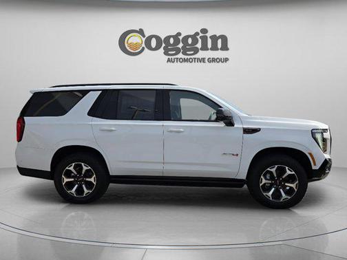 Summit White 2026 GMC Yukon 4WD AT4 Ultimate