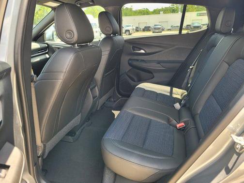 2025 Buick Envista Preferred FWD