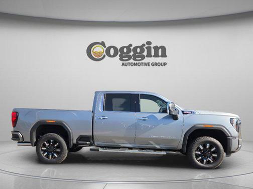 Sterling Metallic 2026 GMC Sierra 3500 Denali