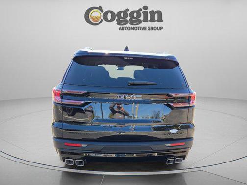 2026 GMC Acadia Elevation FWD