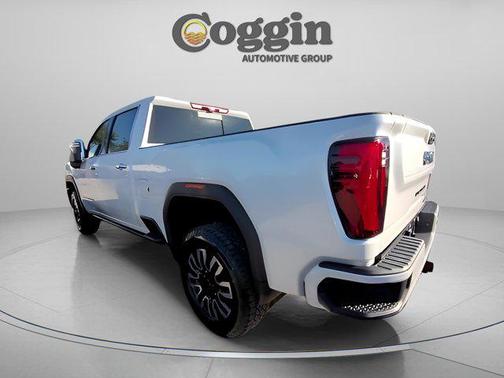 2025 GMC Sierra 2500 Denali Ultimate